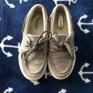 Boys old navy “sperry” style shoes